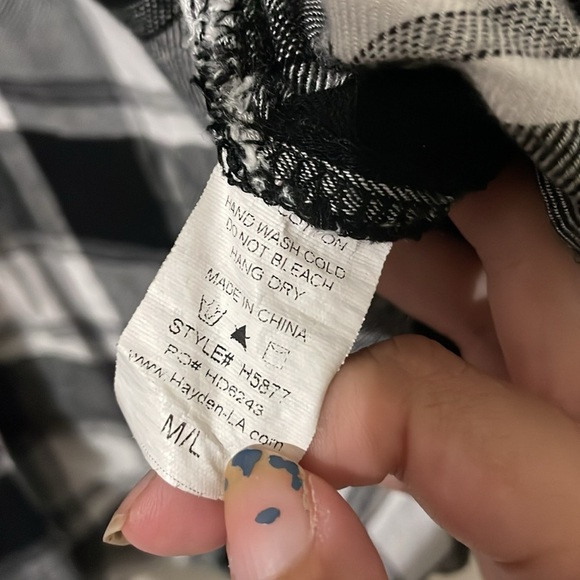 Hayden Black Jean Jacket with Plaid Detail Size M/L - Picture 4 of 6